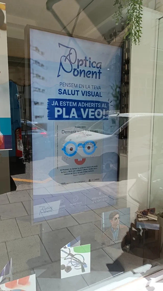 un cartell que sembla fet amb ia, a òptica ponent, 14 de setembre del 2026.
